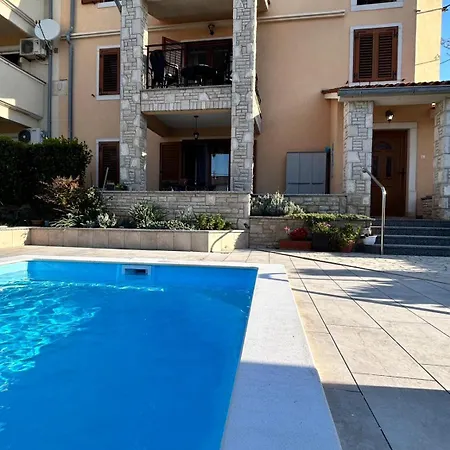 Krasa Sea View Apartmants With Pool Apartment Liznjan