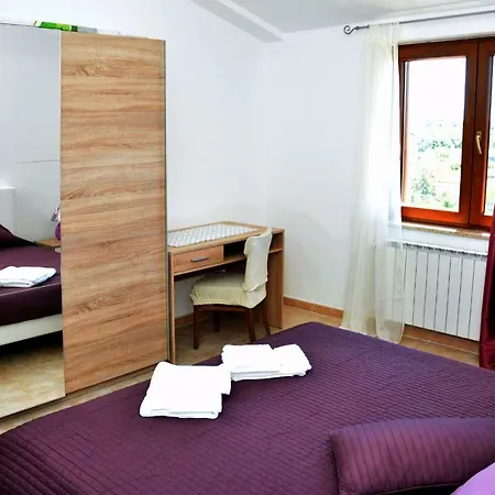 Apartment Krasa Sea View Apartmants With Pool *