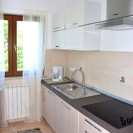 Apartment Krasa Sea View Apartmants With Pool *