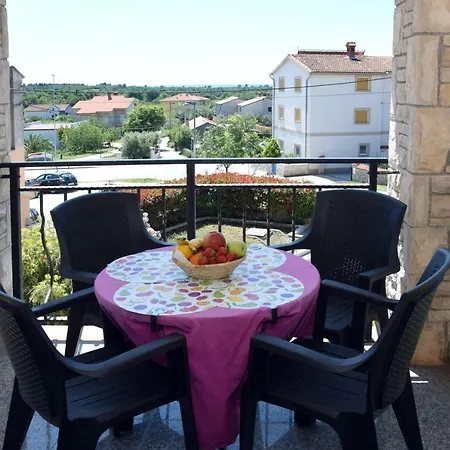 Krasa Sea View Apartmants With Pool