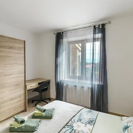 Krasa Sea View Apartmants With Pool Apartamento