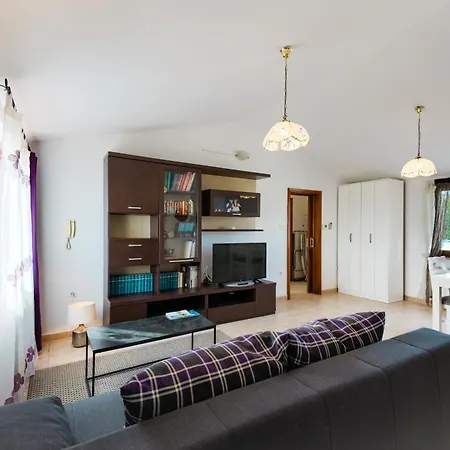 Appartamento Krasa Sea View Apartmants With Pool *