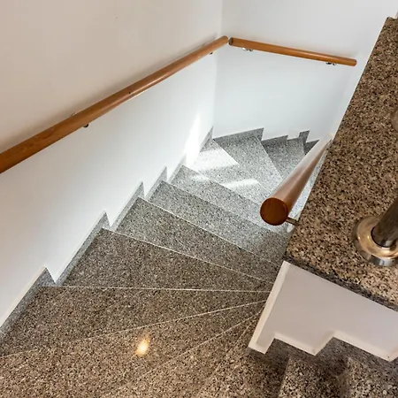 Krasa Sea View Apartmants With Pool Appartamento Ližnjan